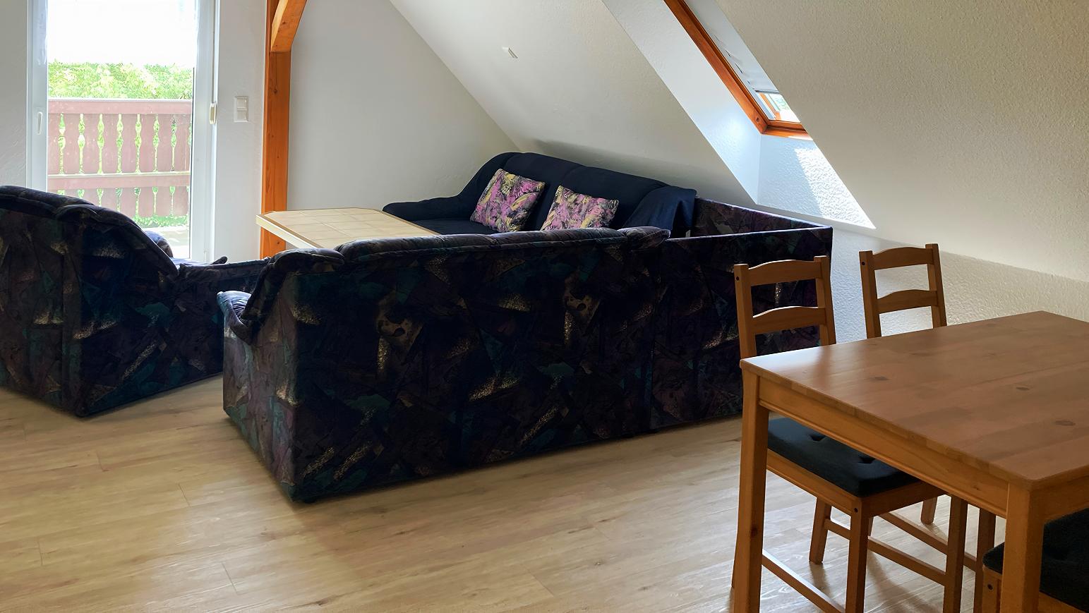 Wohnbereich der kleinen Ferienwohnung (Dachgeschoss)